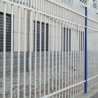 蓝白色小区校园锌钢护栏网定制铁艺围墙护栏