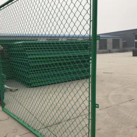 球场护栏 学校体育场围栏 篮球场围网 PVC球场护栏
